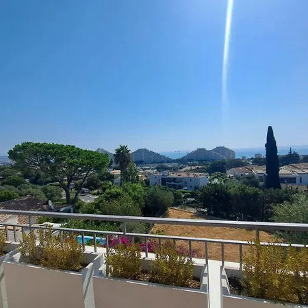 Brand New 2 Bedroom In Sea View Terrasse & Parking - Benakey Holiday home